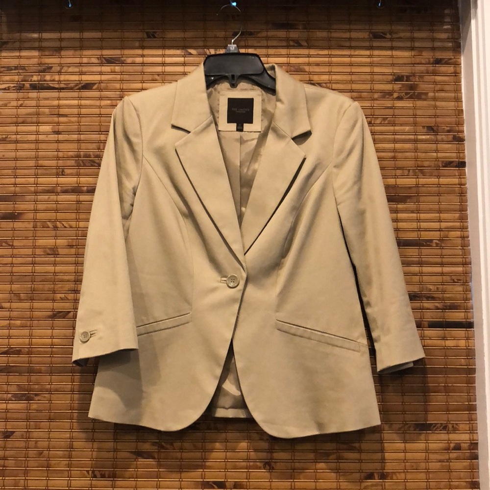 Beige blazer limited 3/4 sleeves